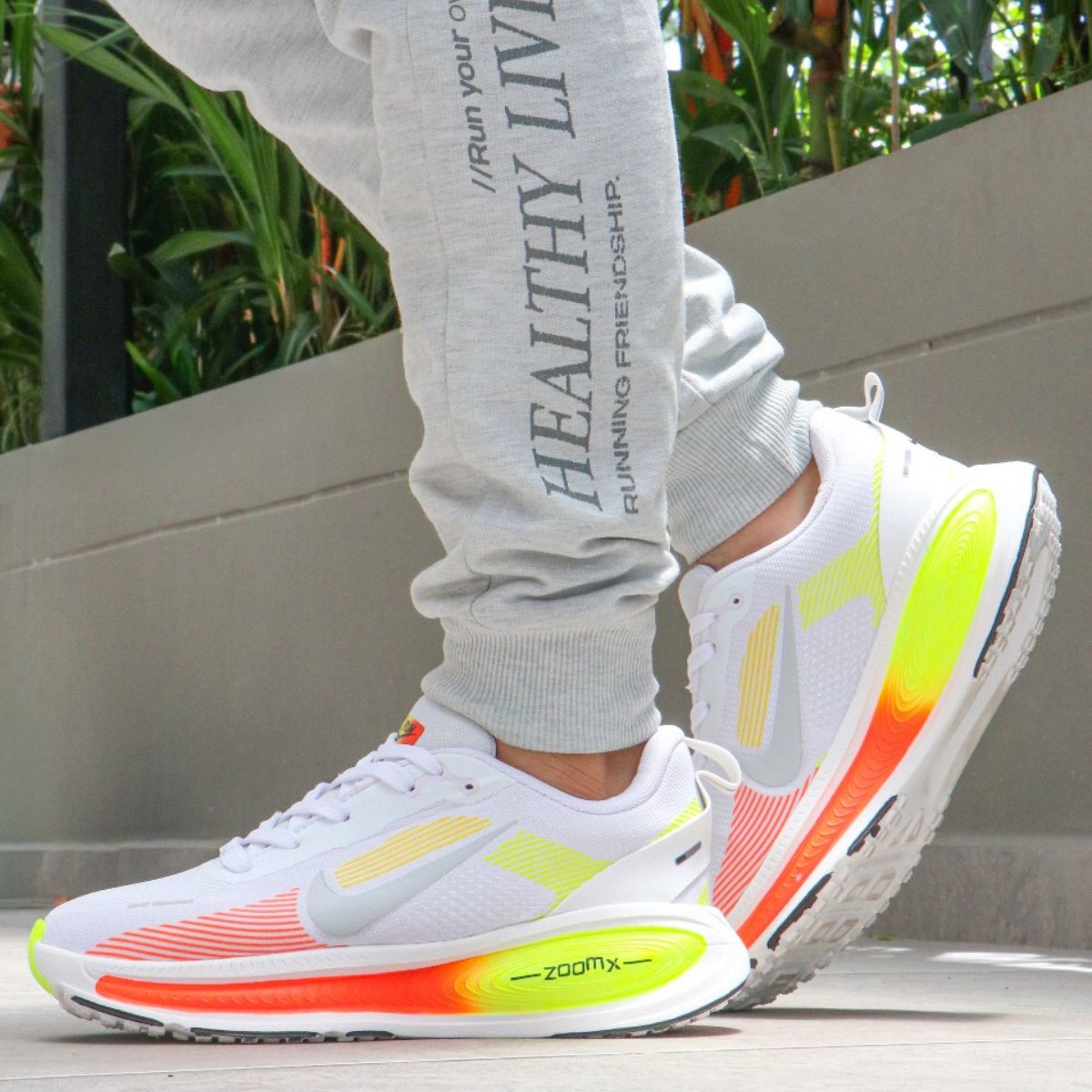 NIKE VOMERO 18®  - OFERTA POR TIEMPO LIMITADO